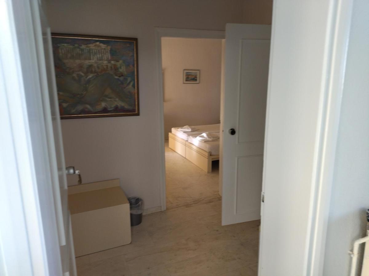 Hotel Haris On The Beach Agia Marina Exterior foto